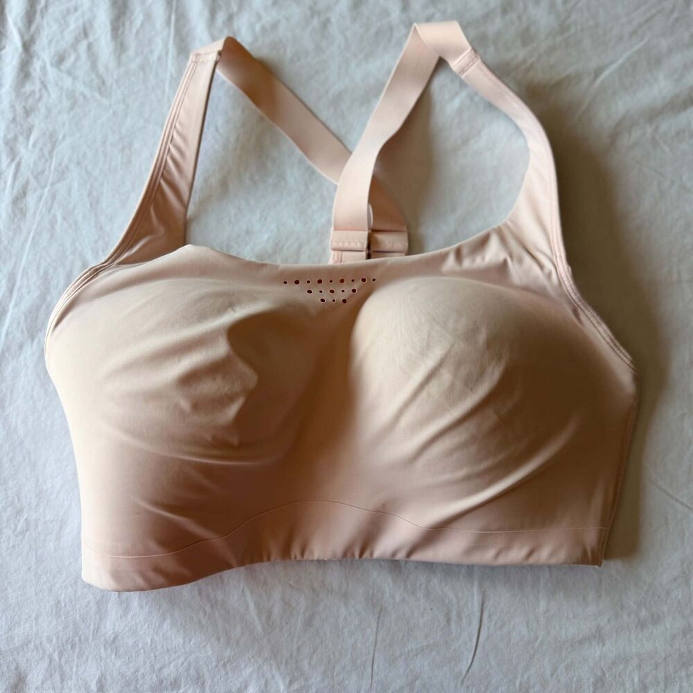 Athleta High Support Sports Bra 36DD Peach Pink Molded Cup Adjustable Racerback